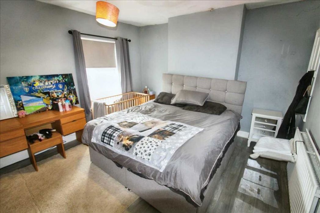 Property image 10 of 16