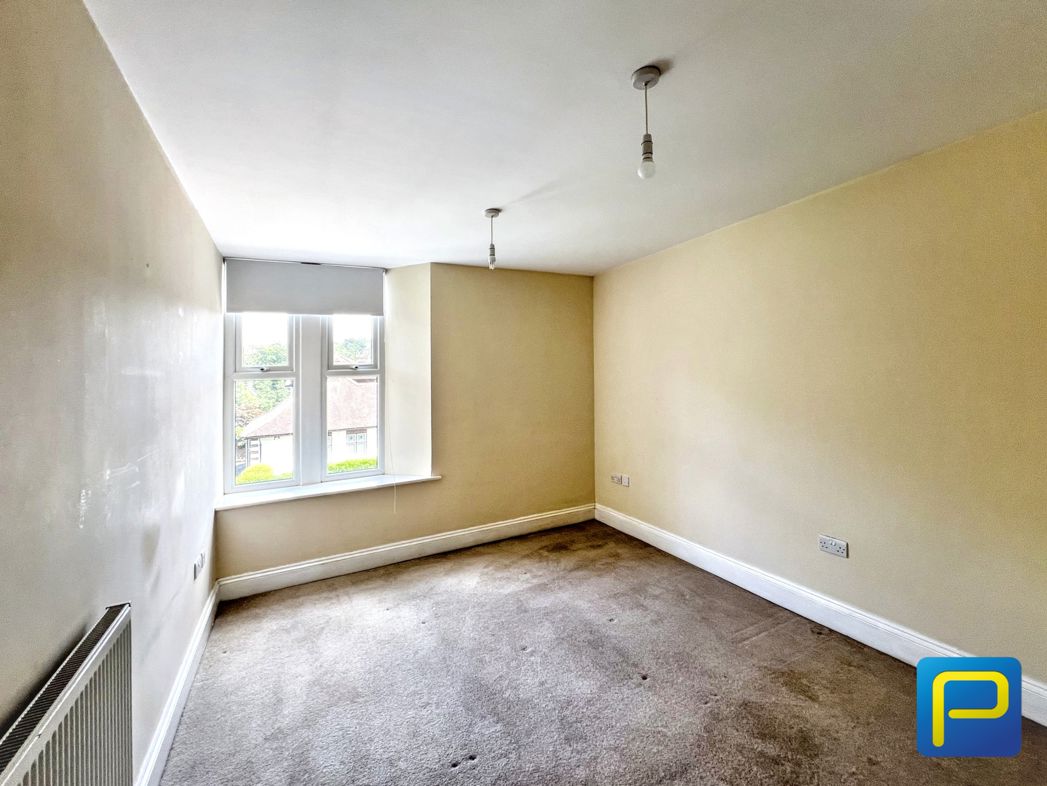 Property image 5 of 9