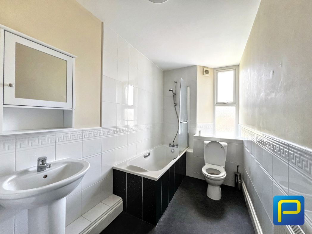 Property image 9 of 9