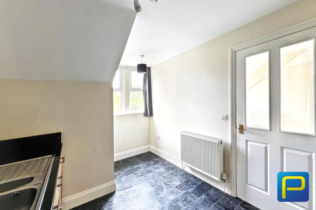 Property image 7 of 16