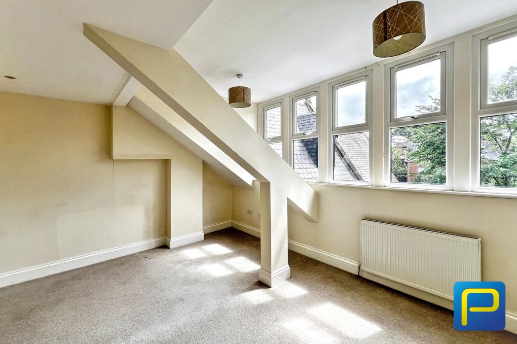 Property image 12 of 16