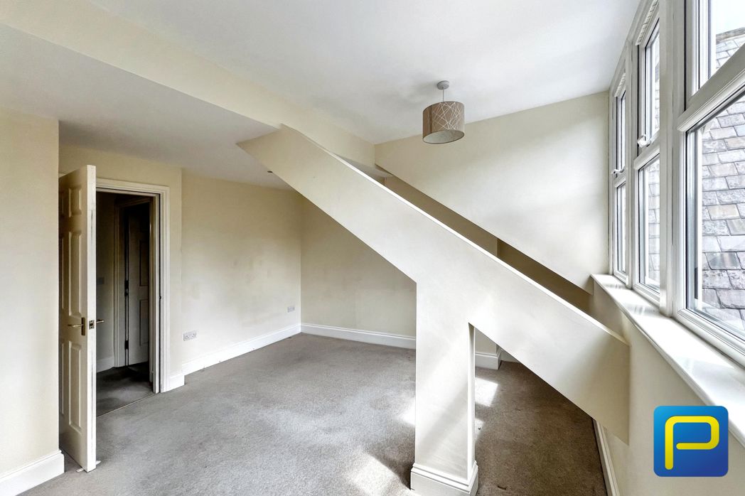 Property image 13 of 16