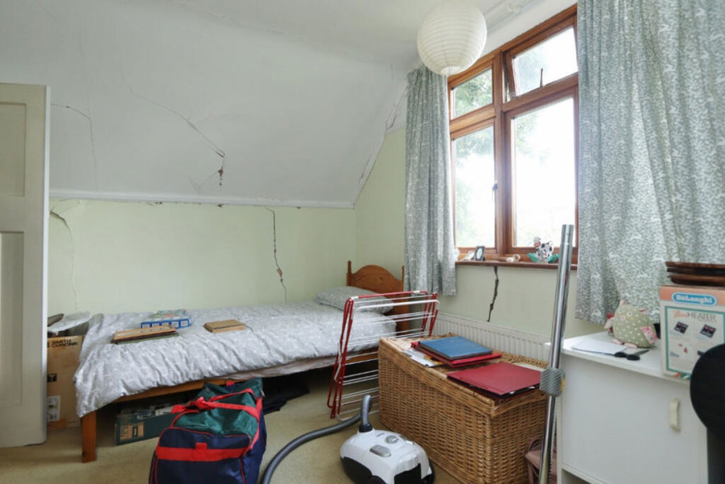 Property image 11 of 14