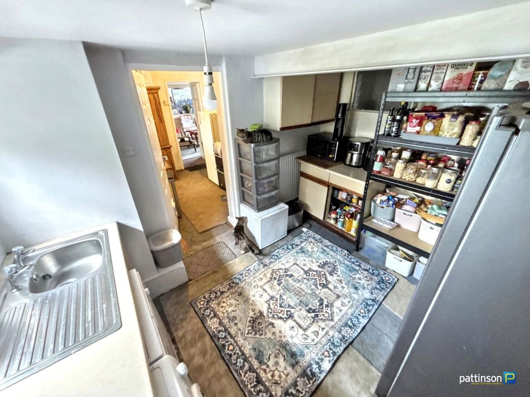 Property image 12 of 27