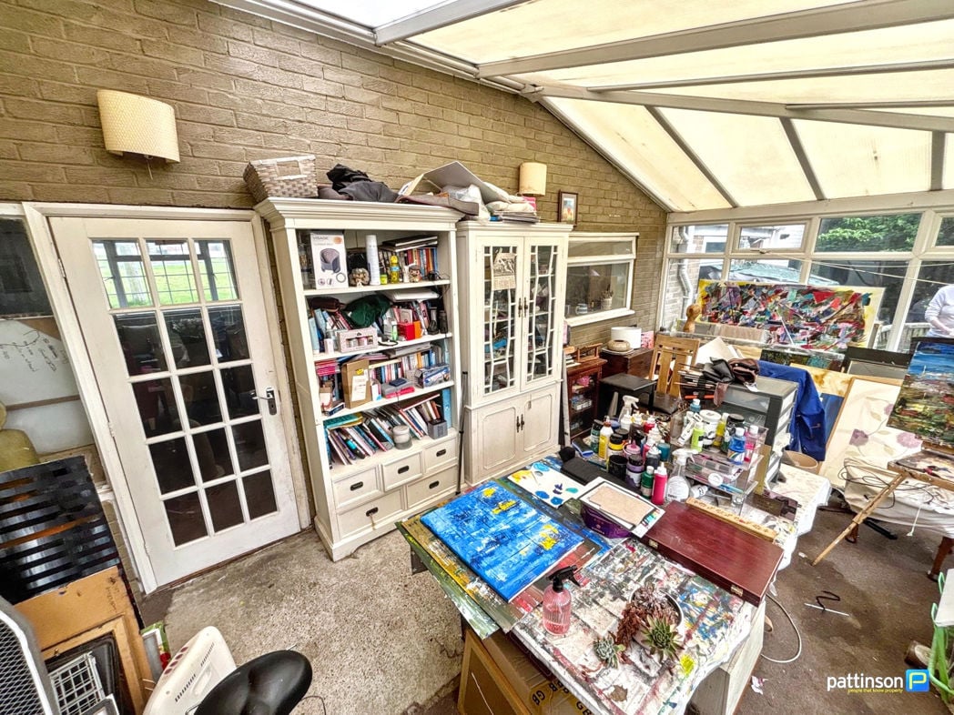 Property image 8 of 27