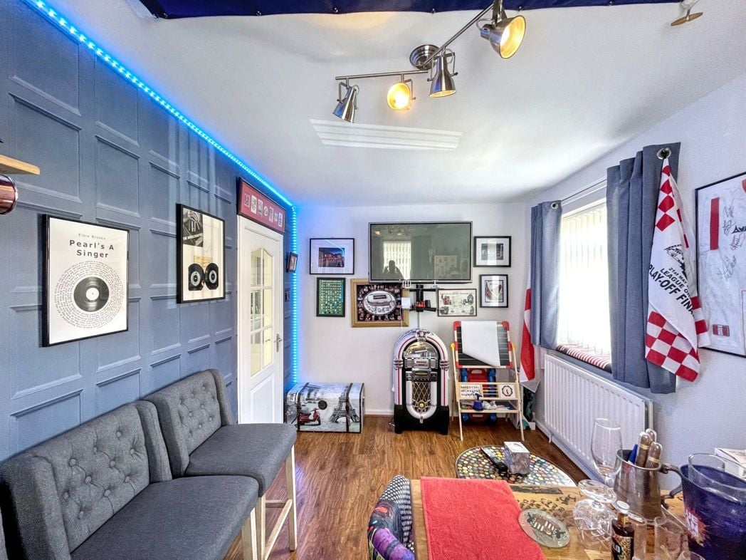 Property image 7 of 19