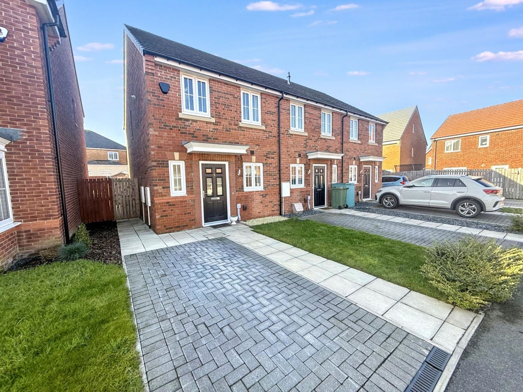 Property image 1 of 16