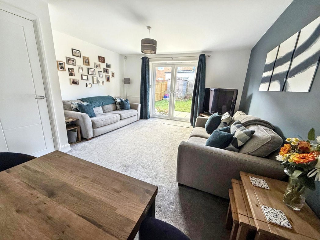Property image 2 of 16