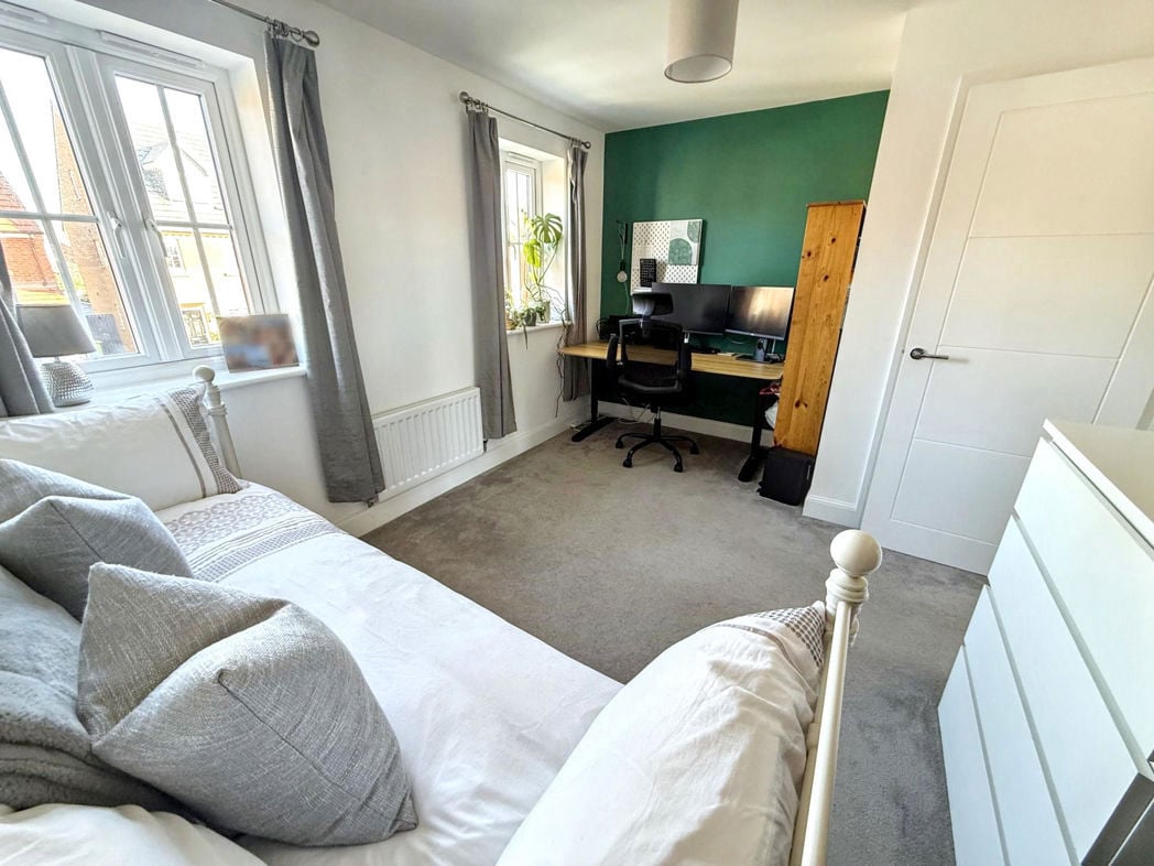 Property image 13 of 16