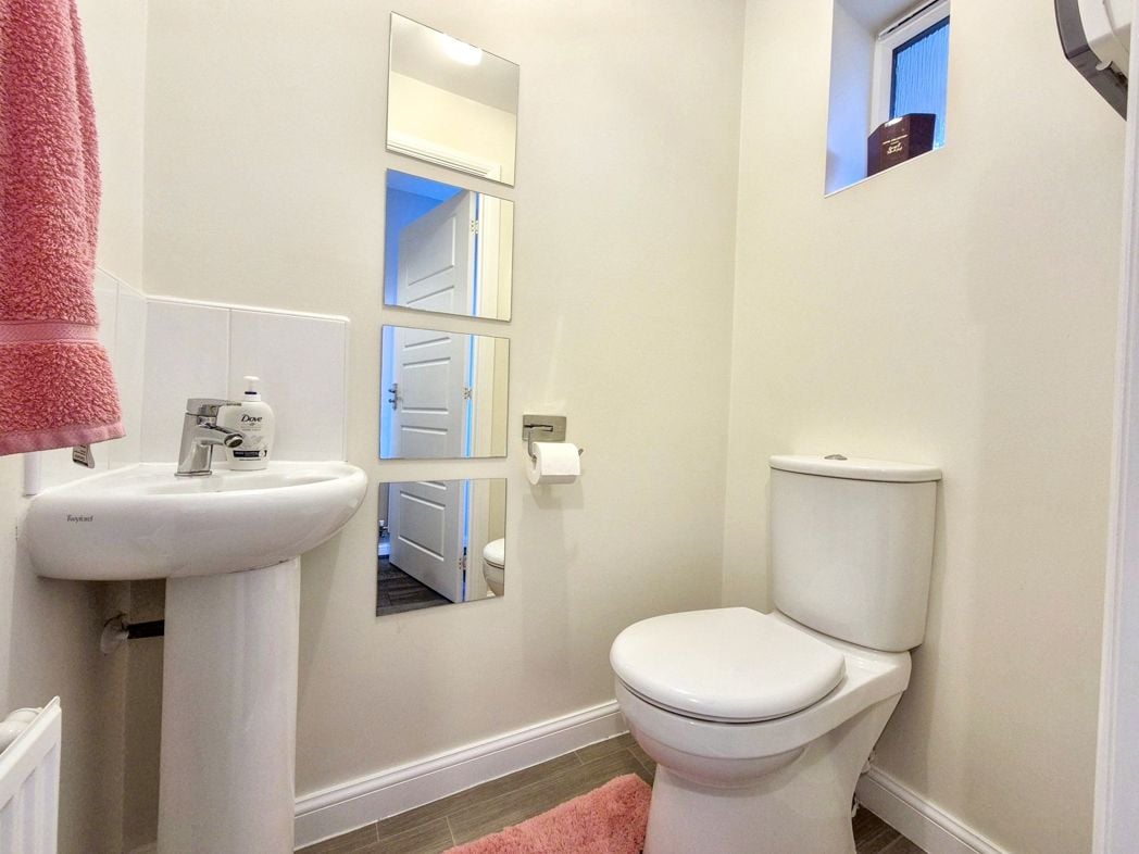 Property image 5 of 29