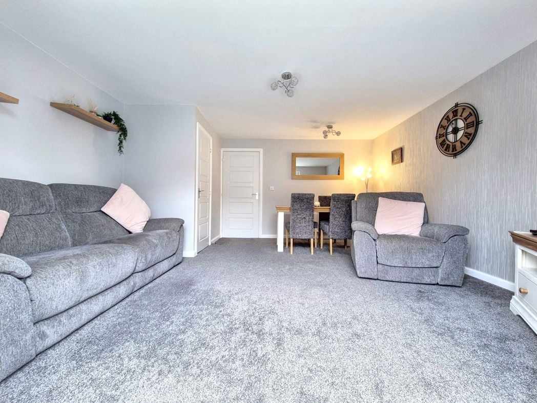Property image 7 of 29