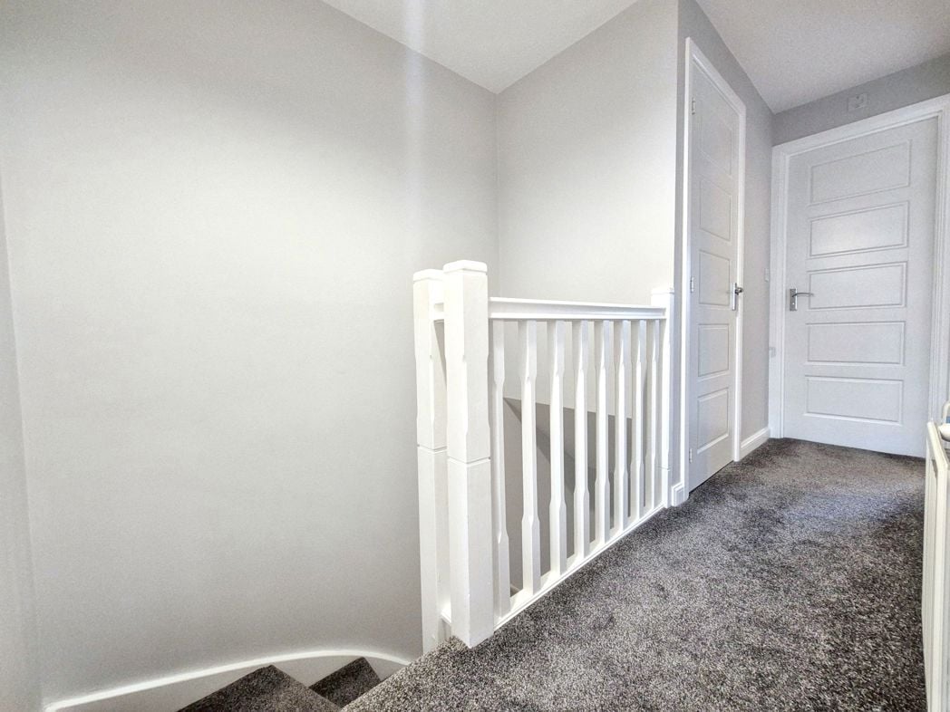 Property image 13 of 29