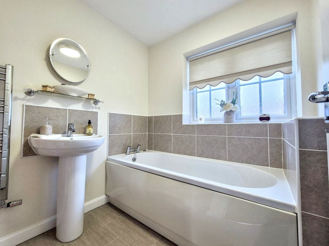 Property image 21 of 29