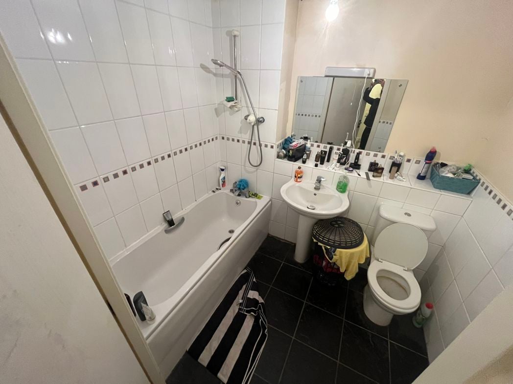 Property image 4 of 5