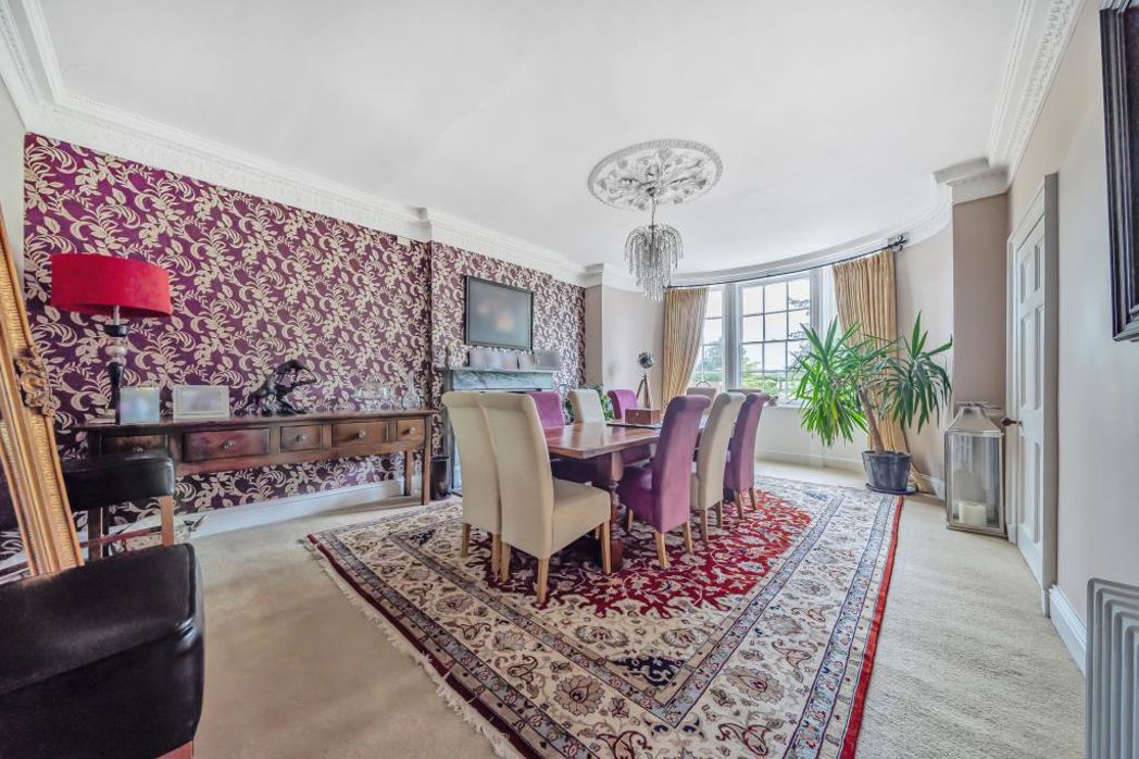 Property image 6 of 22