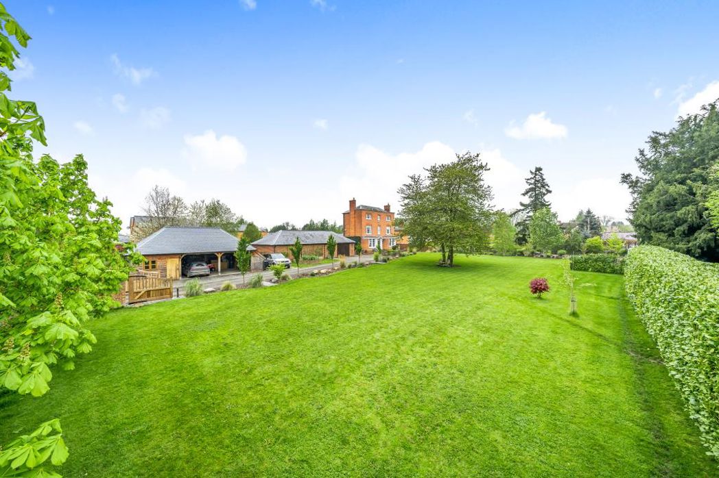 Property image 21 of 22