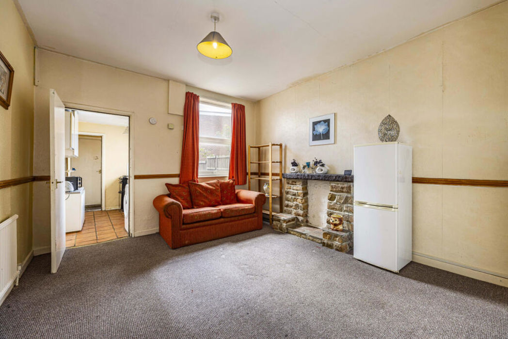 Property image 3 of 16