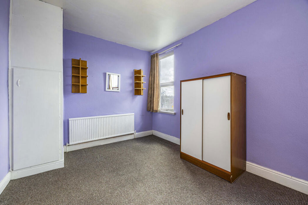 Property image 11 of 16