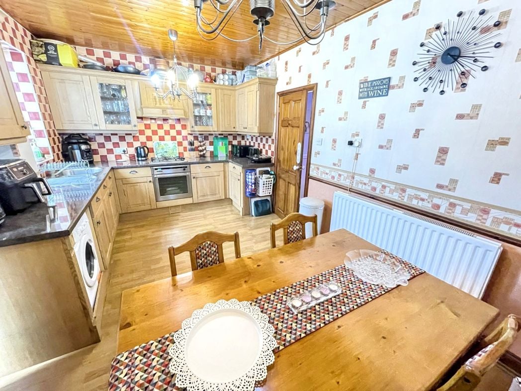 Property image 7 of 13
