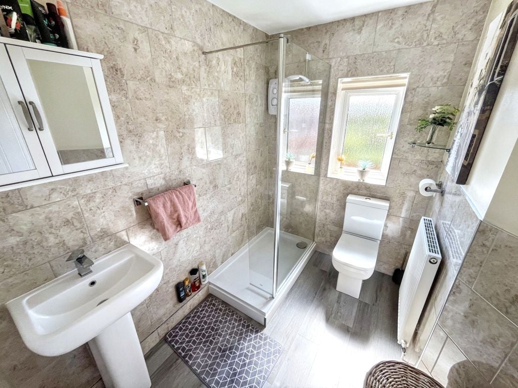Property image 7 of 14