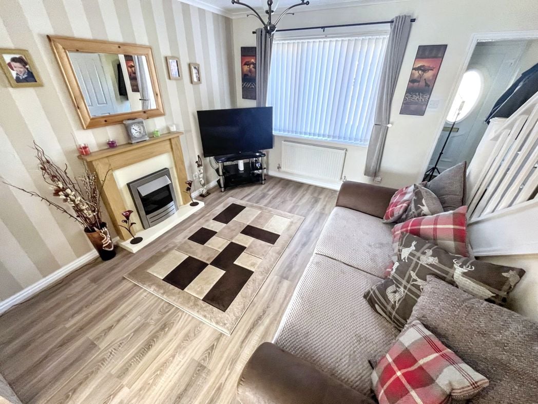 Property image 12 of 14