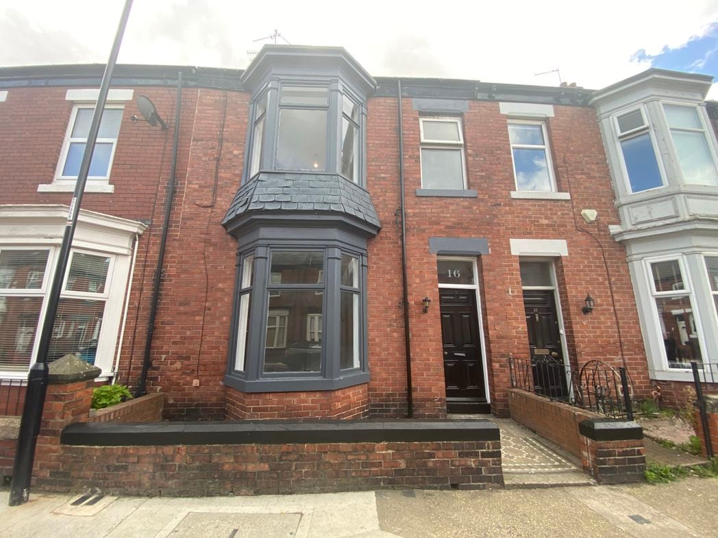 Property image 1 of 28