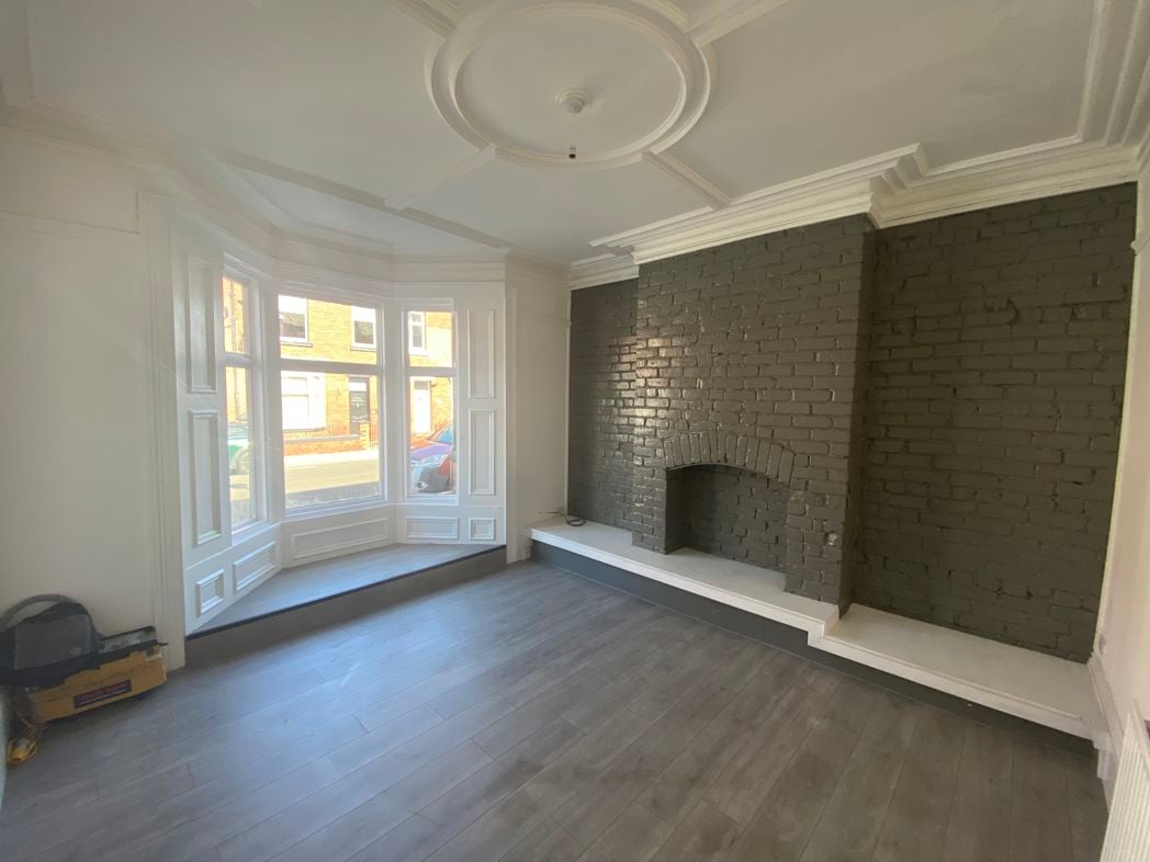 Property image 2 of 28