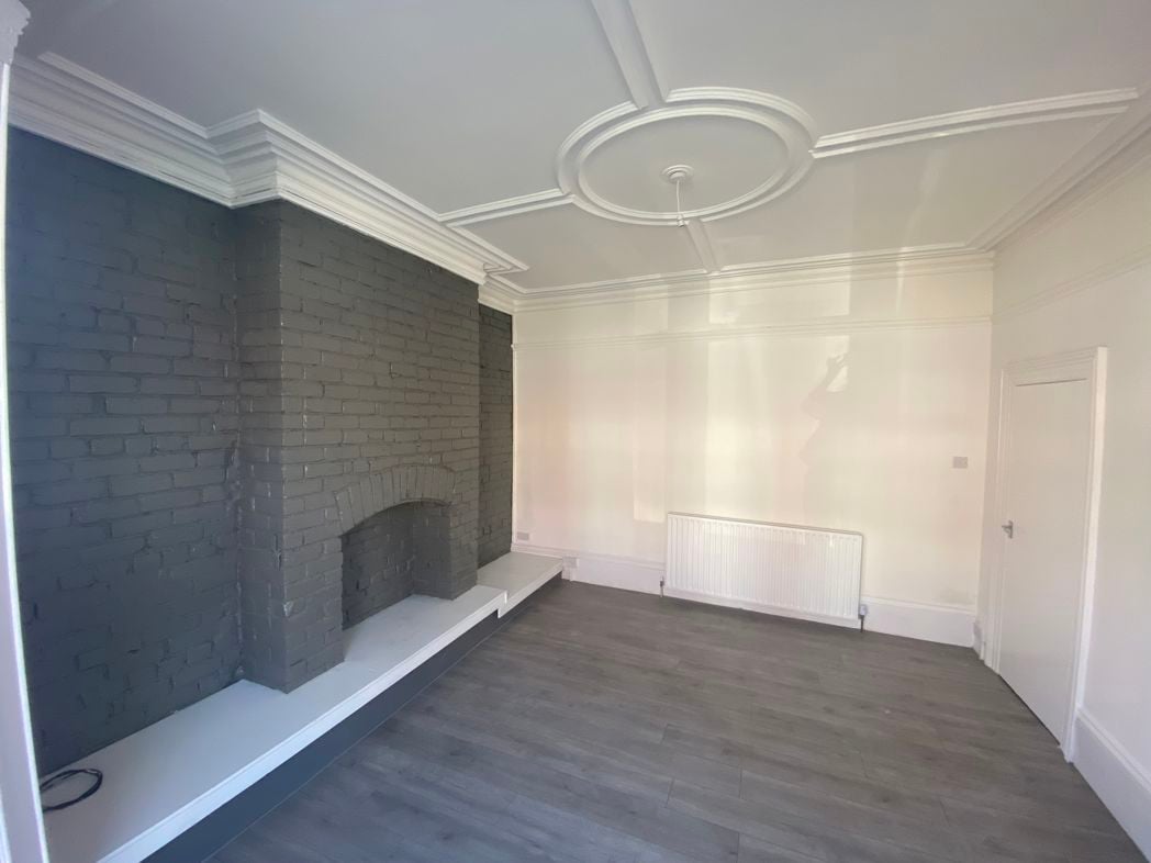 Property image 4 of 28