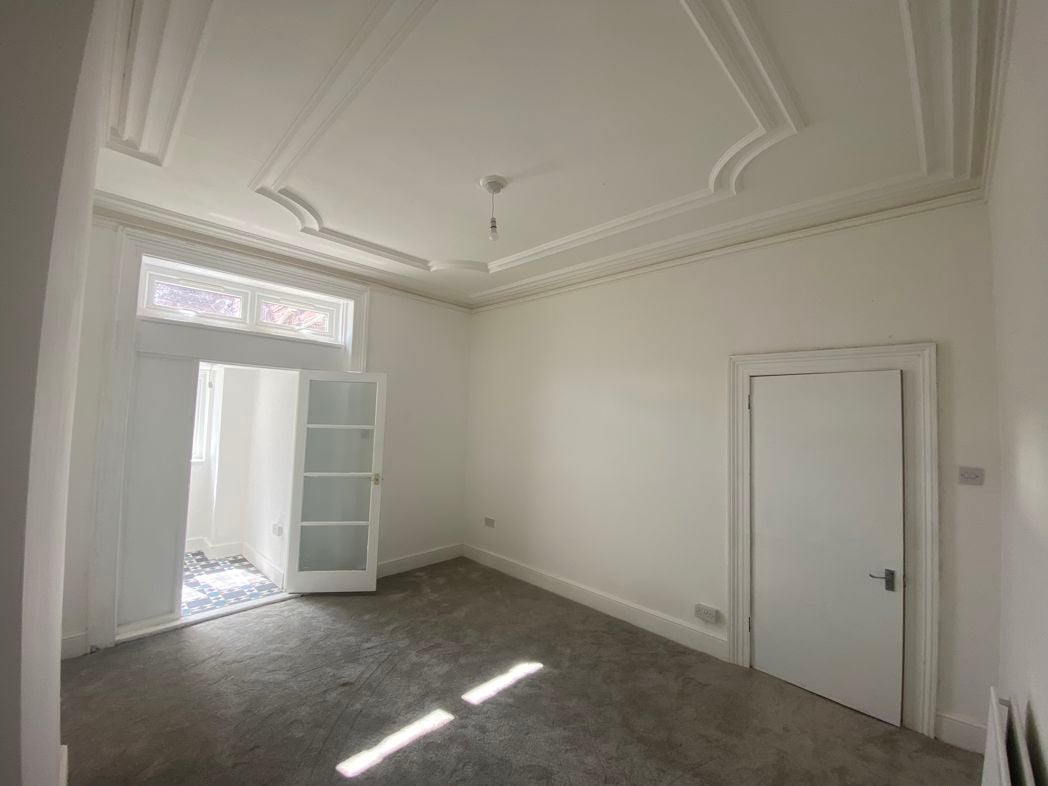 Property image 7 of 28