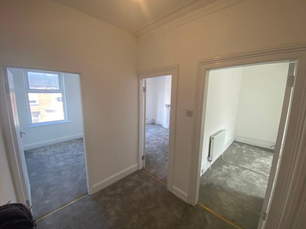 Property image 26 of 28