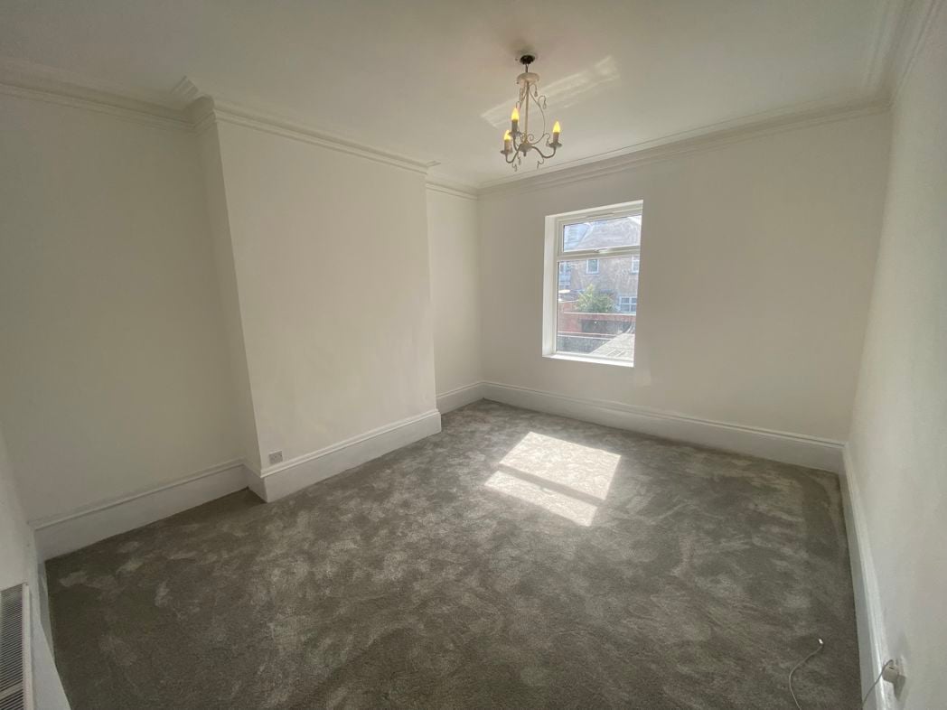 Property image 22 of 28