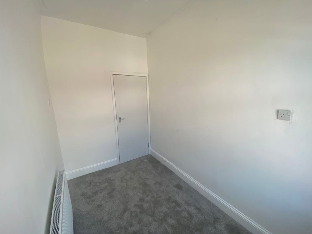 Property image 25 of 28