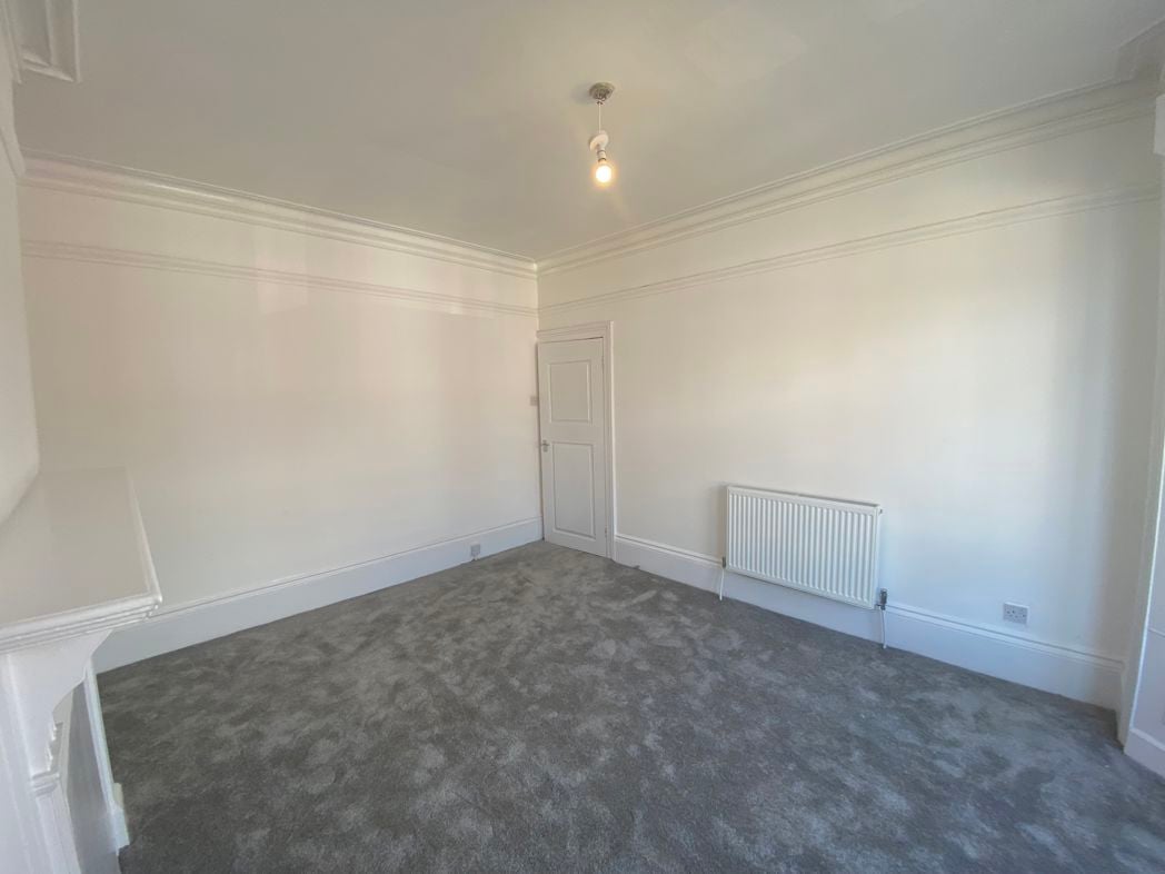 Property image 21 of 28