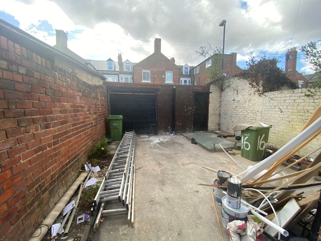 Property image 28 of 28