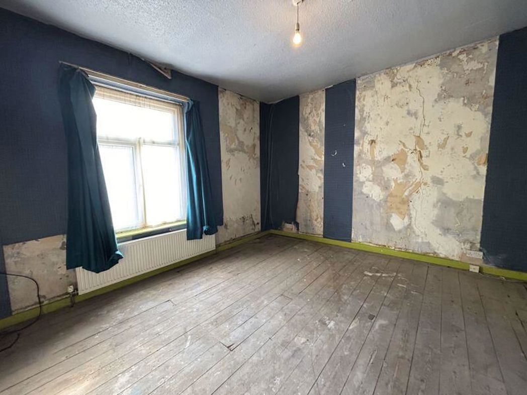 Property image 6 of 11