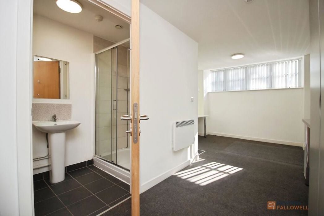 Property image 4 of 20