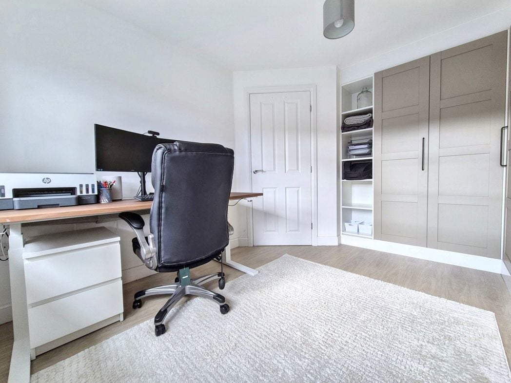 Property image 22 of 32