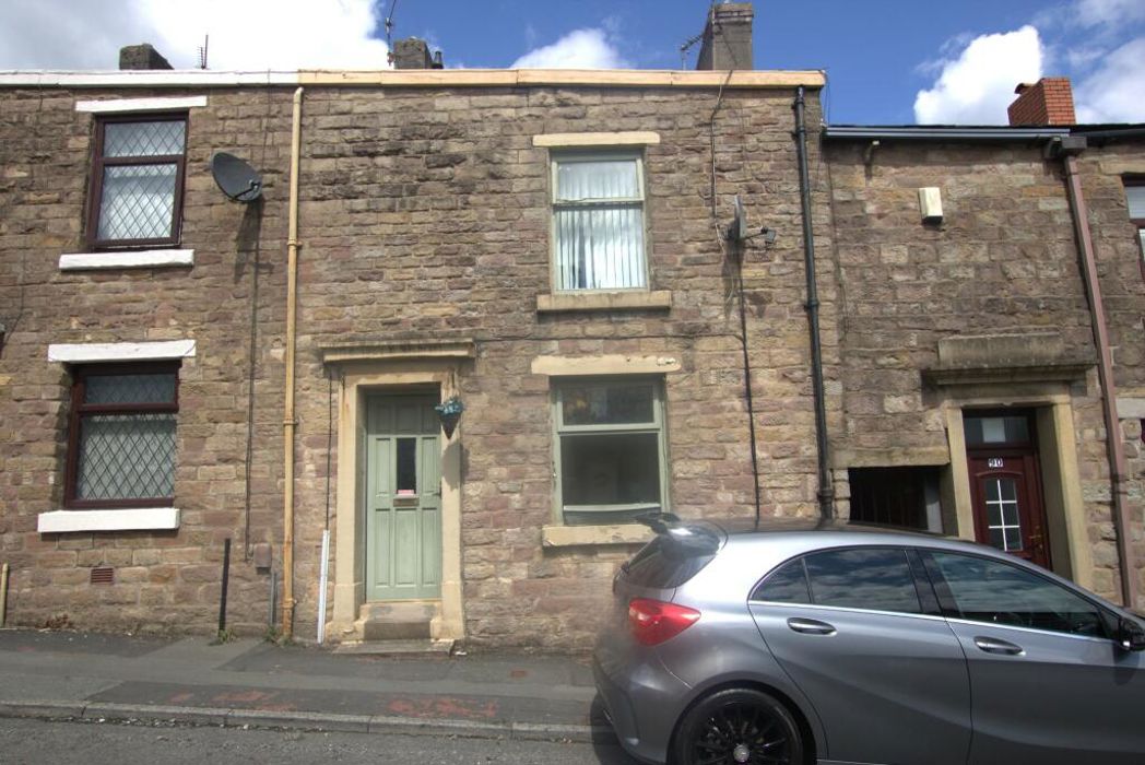 Property image 1 of 9