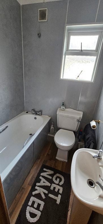 Property image 17 of 25