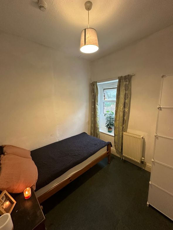 Property image 11 of 25