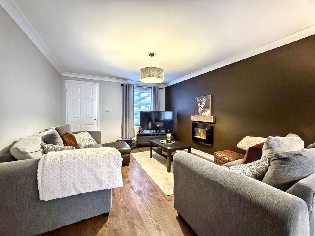 Property image 3 of 29