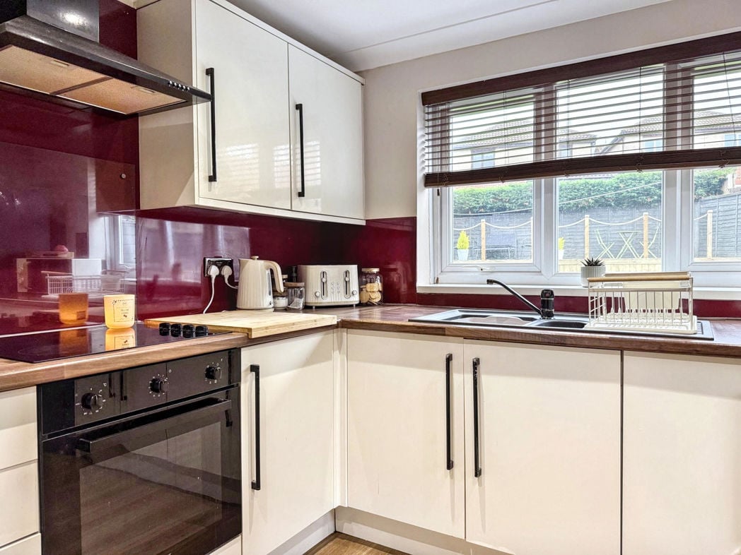 Property image 12 of 29