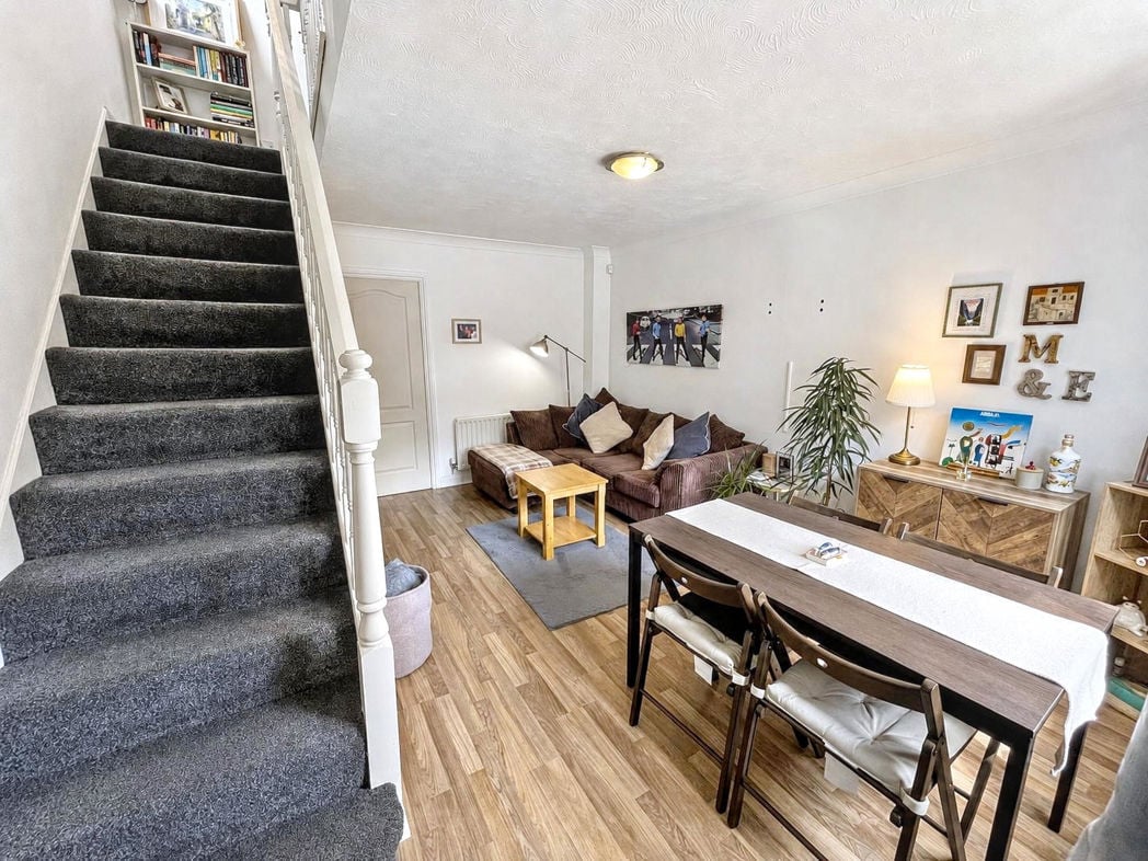 Property image 2 of 14