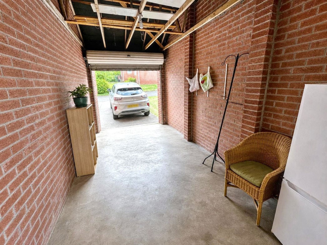Property image 14 of 14