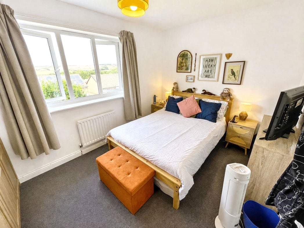 Property image 6 of 14
