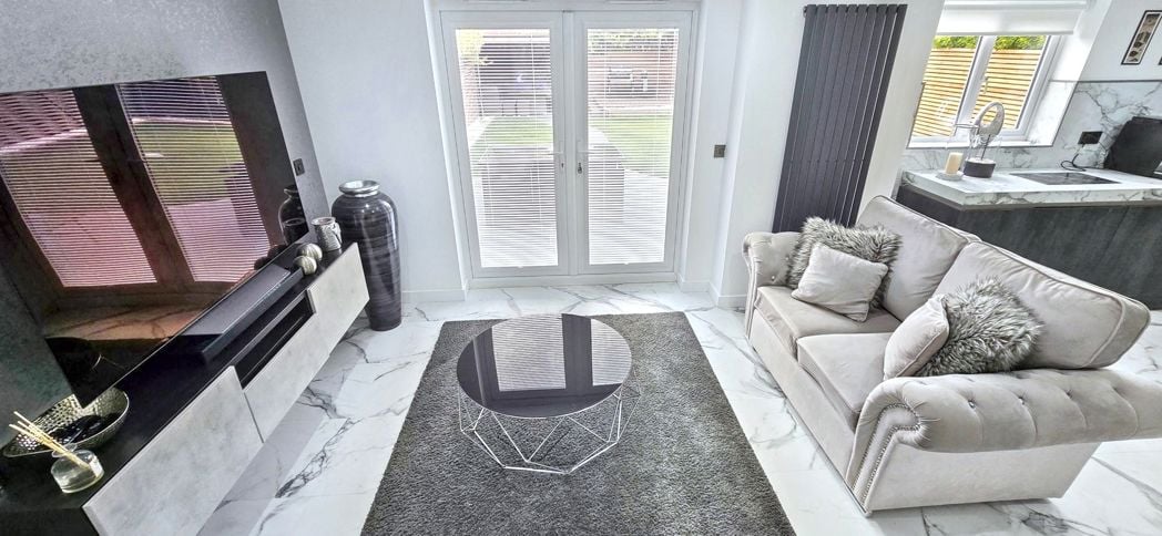 Property image 11 of 32