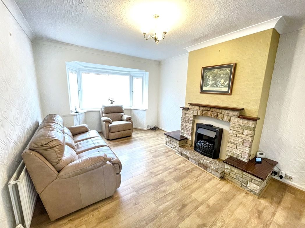 Property image 3 of 16