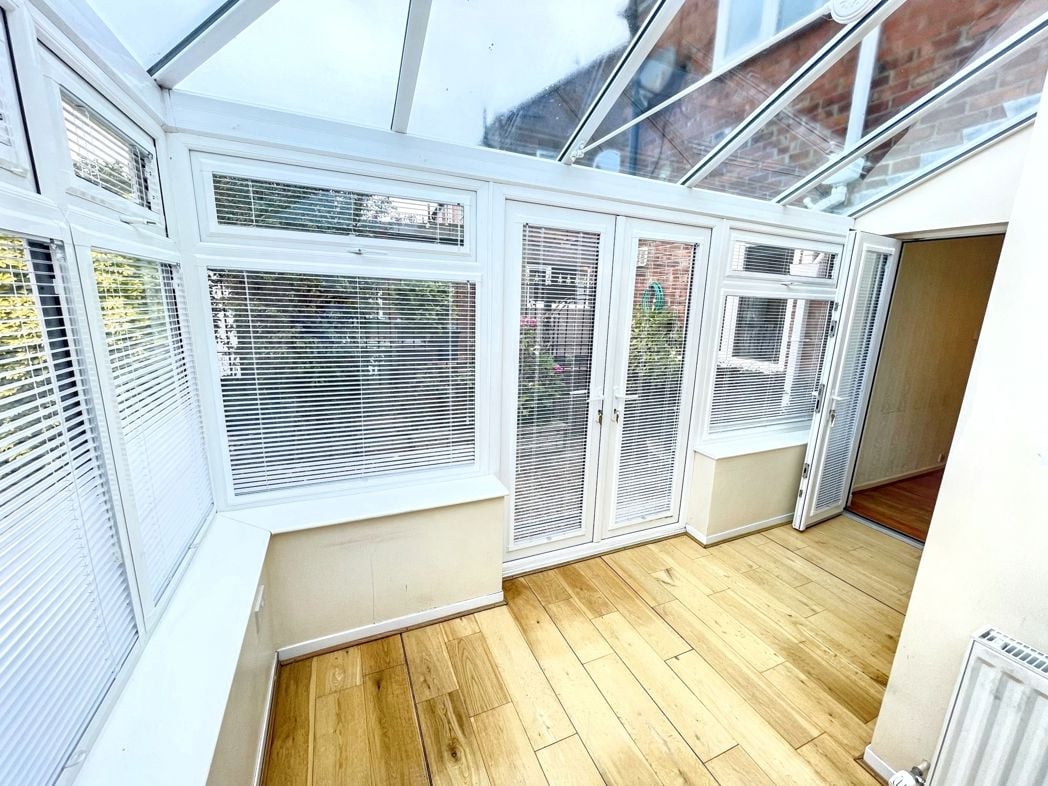 Property image 5 of 16