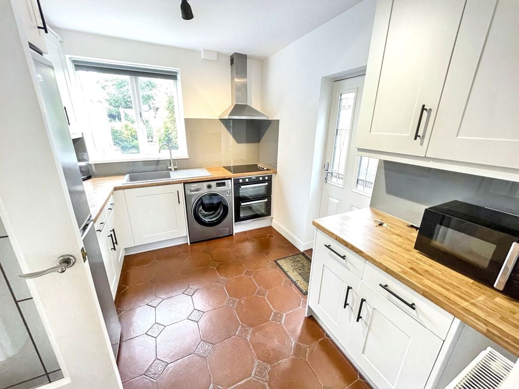 Property image 6 of 16