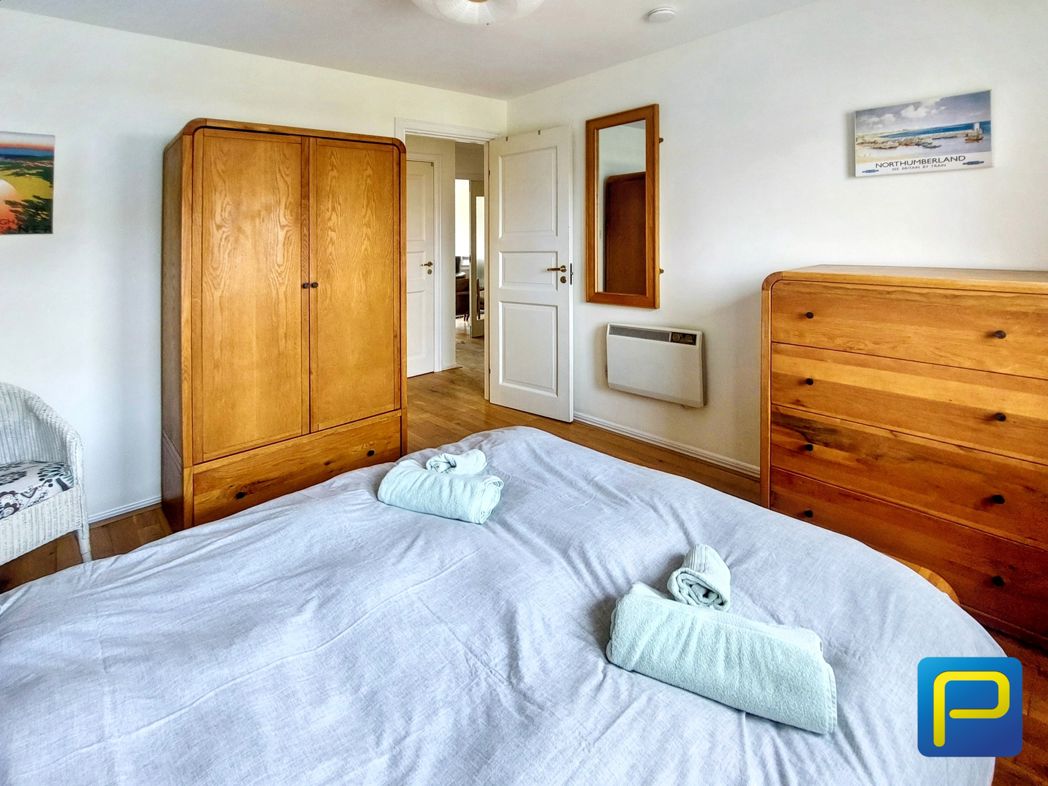 Property image 20 of 25